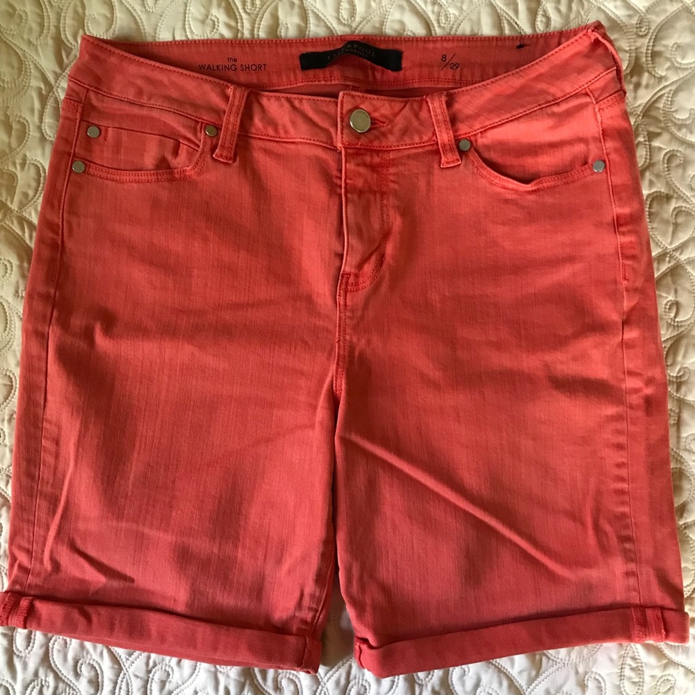 Liverpool Jeans * The Walking Short * 7” Inseam